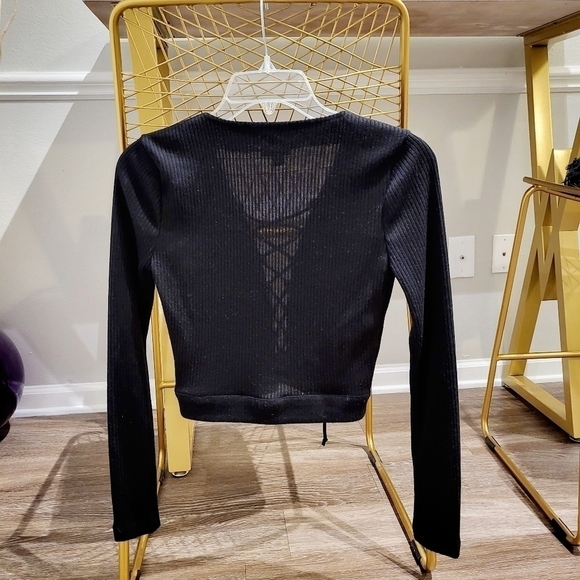 NBD | Survive Lace-Up Long Sleeve - Picture 4 of 6